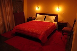 Kroupi Hotel