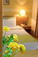 Anesis Hotel