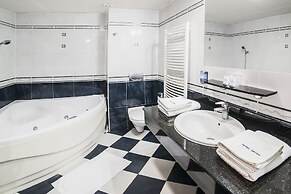 Hotel Silver