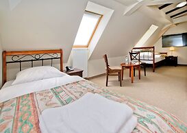 Mona Lisa Wellness & Spa