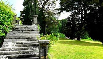 Belleek Castle