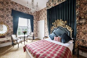 Belleek Castle