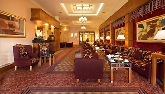 Hamlet Court Hotel