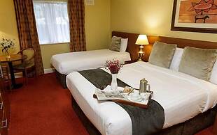 Hamlet Court Hotel