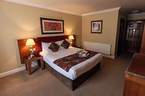 Hamlet Court Hotel