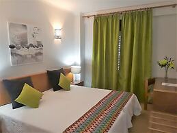 Apartamentos Lindomar