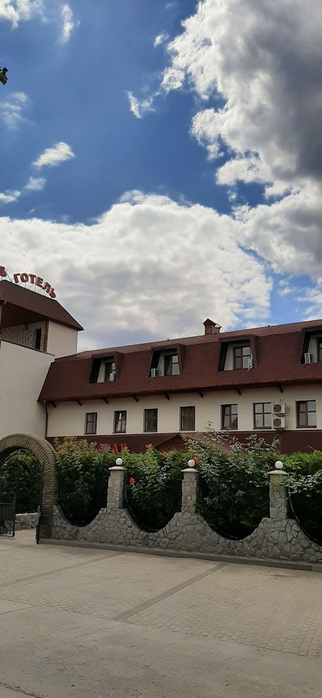 Stara Vezha Hotel