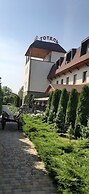Stara Vezha Hotel