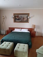 Stara Vezha Hotel