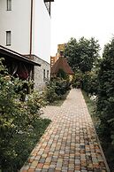 Stara Vezha Hotel