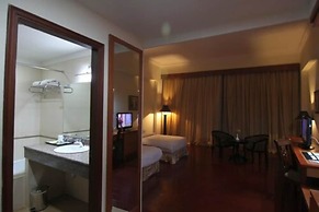 Golden View Hotel