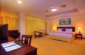 Golden View Hotel