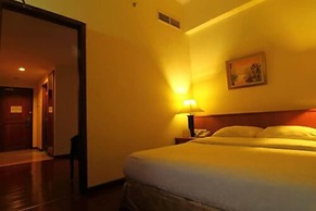 Golden View Hotel