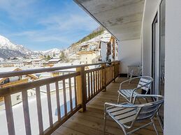 Collina Hotel Garni