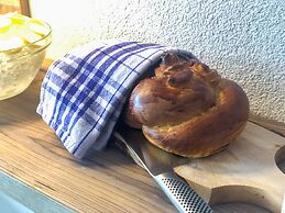 Collina Hotel Garni