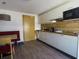 Collina Hotel Garni