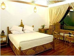 KMA Kaytumadi Hotel