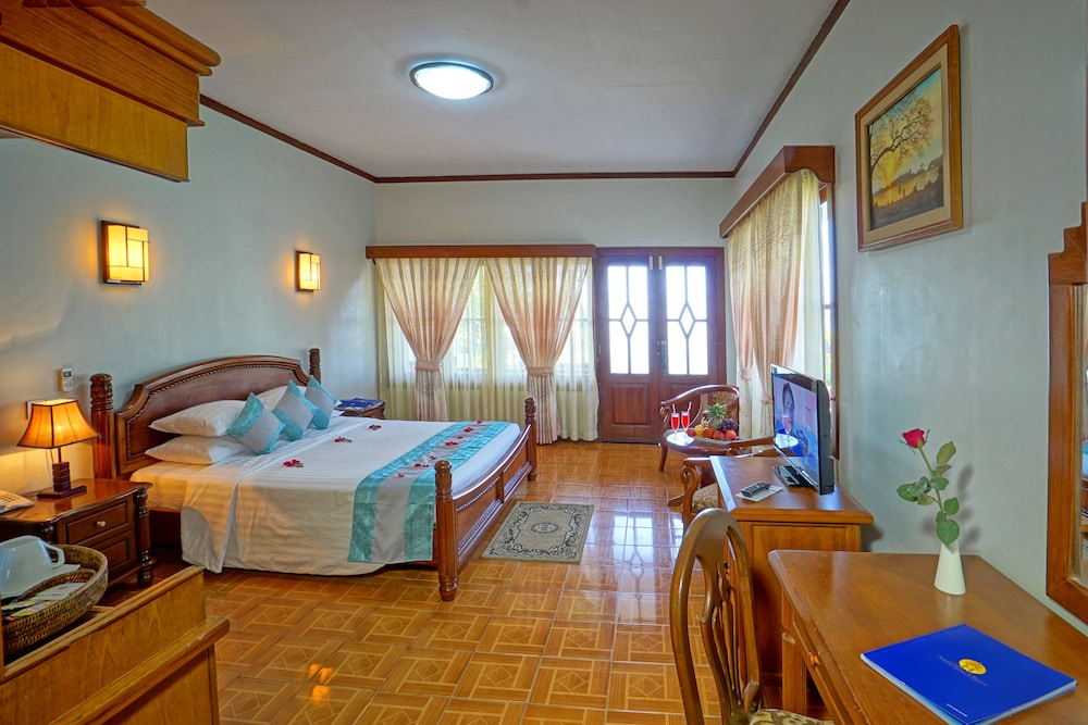 Amazing Chaung Tha Resort