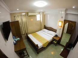 May Shan Hotel