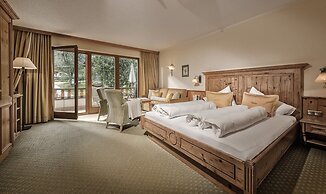 ASTER Boutique Hotel & Chalets