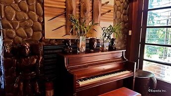 Mountain Lodge