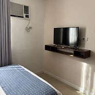 Queen Margarette Hotel - Main