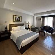 Queen Margarette Hotel - Main