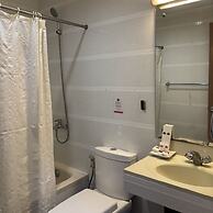 Queen Margarette Hotel - Main