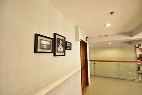 Almont City Hotel