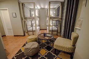 Almont City Hotel