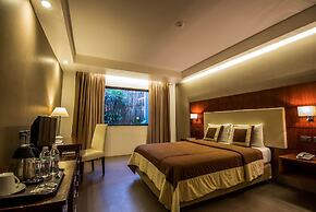 Ariana Hotel