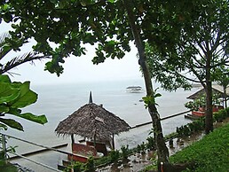 Almont Beach Resort