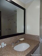 Goldenfield Kundutel Hotel