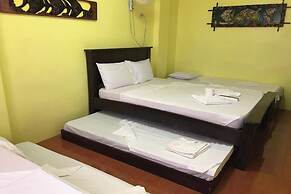 Luis Bay Travellers Lodge Coron