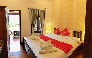 Pangkham Lodge
