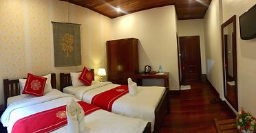 Pangkham Lodge