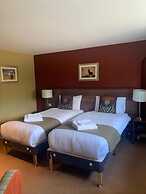 Newburgh Inn