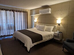 Airport Inn