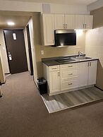 Airport Inn