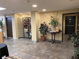 Airport Inn