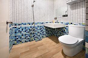 LakeView Homestay