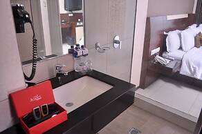 Scarlet Dago Hotel
