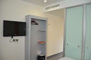 JOIN INN HOTEL Jebel Ali, Dubai ( formerly easyhotel )