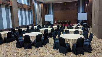Lorin Sentul Hotel