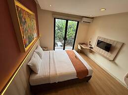 D'Bamboo Suites