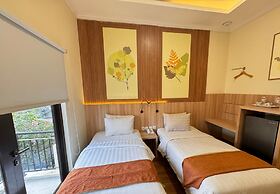 D'Bamboo Suites