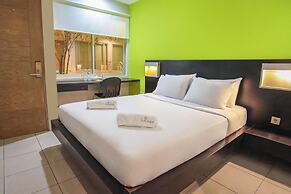 LeGreen Suite Pejompongan