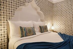 Riad of the Moon
