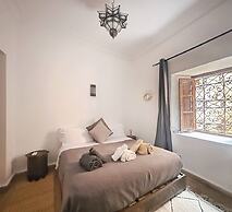 Riad of the Moon