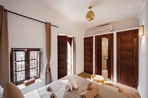 Riad of the Moon
